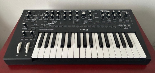 Moog messenger monophonic - moog,